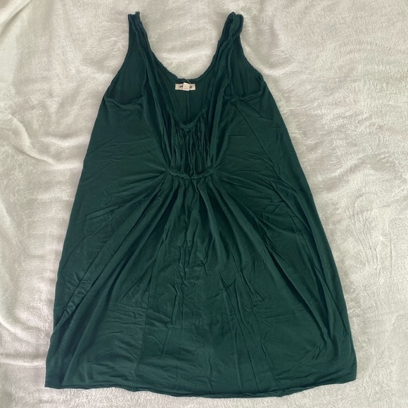 silence + noise Dresses & Skirts - Dark green sleeveless wrinkly dress